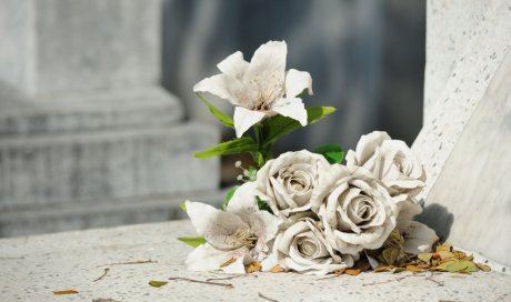 Vente de jardinière pour ornement de monument funéraire à Moirans-en-Montagne